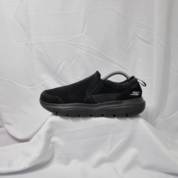 270 스케쳐스 울트라 퍼 슬립온 스니커즈