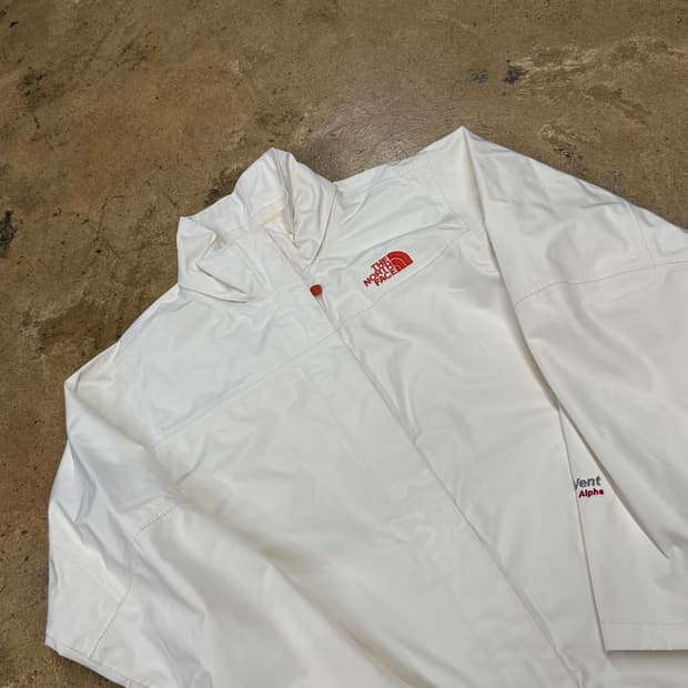 [정품/L] 노스페이스 화이트 자켓 b17