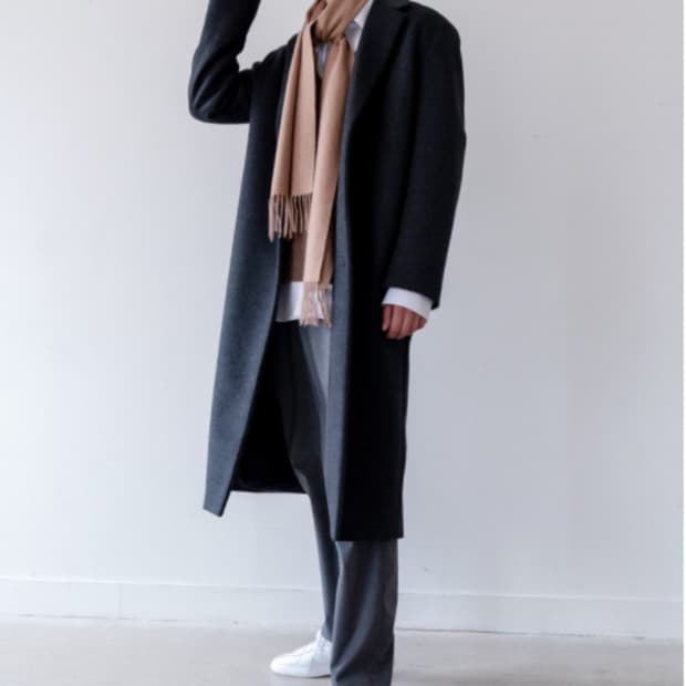 인사일런스 울 캐시미어 롱코트 차콜 S(95)사이즈 탭채새제품