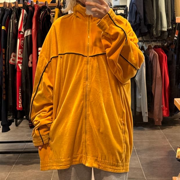 [NO.9]Barecode 벨벳 져지