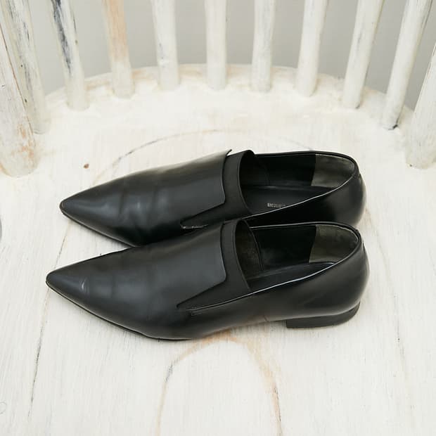 Pointed Toe Loafers
