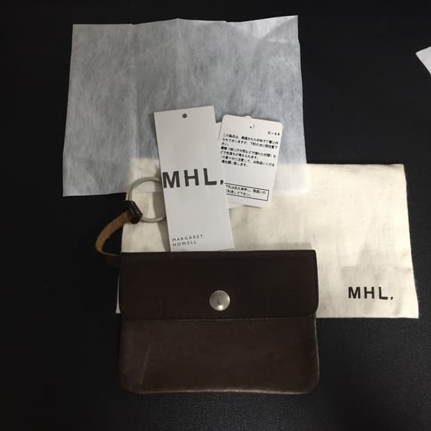 마가렛호웰 터프레더 키케이스 가죽 코인지갑 동전지갑 브라운 색상