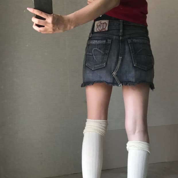 데미지디테일 데님스커트