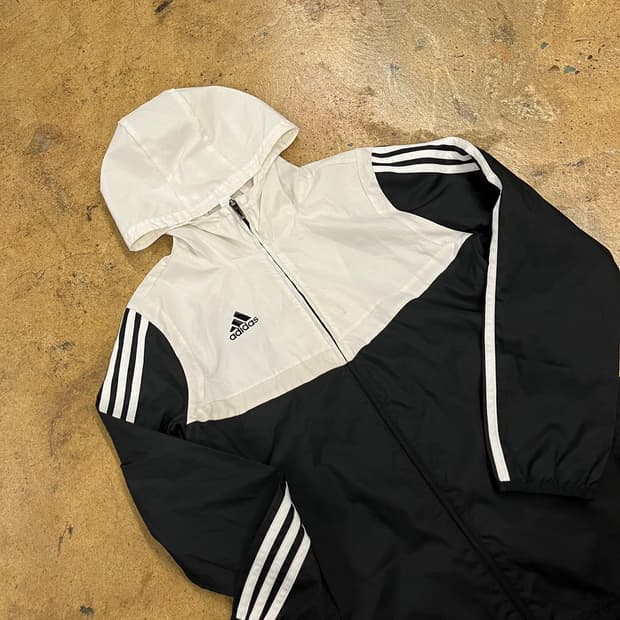 [정품] 아디다스 후드 바람막이 블랙 화이트 b16