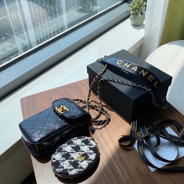 샤넬 뷰티 체인 크로스백 폰백