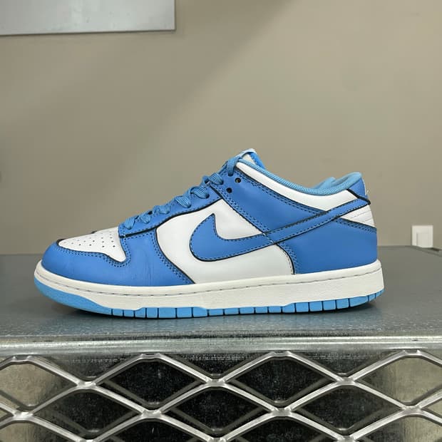 나이키 덩크 로우 레트로 유니버시티 블루 250