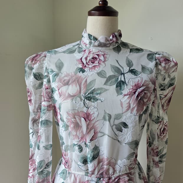 플라워 시스루 퍼프 롱 원피스