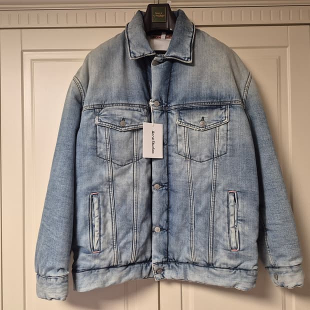 아크네스튜디오 데님 패디드 자켓