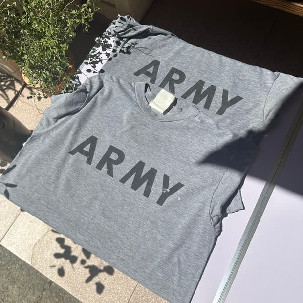 American IPFU U.S Army logo T-shirt