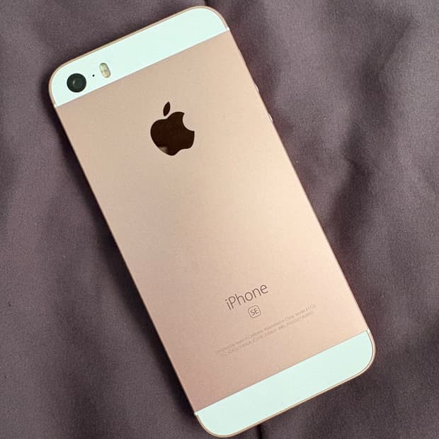 아이폰se1 로즈골드 64g 배터리성능100%