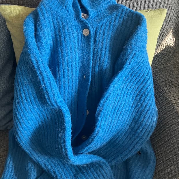 마리떼 프랑소와 저버 블루 가디건