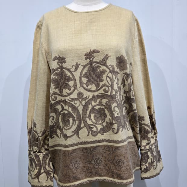 발렌티노 빈티지 플라워 패턴 블라우스