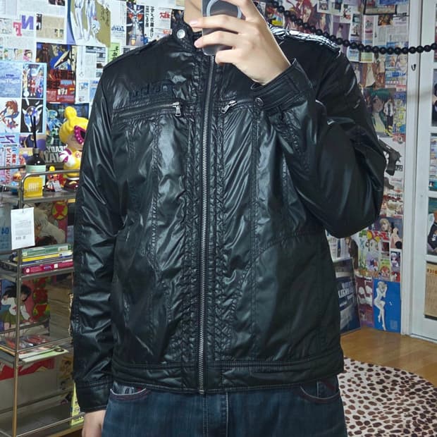 00S 후부 블랙 유광 지퍼 포켓 락시크 자켓