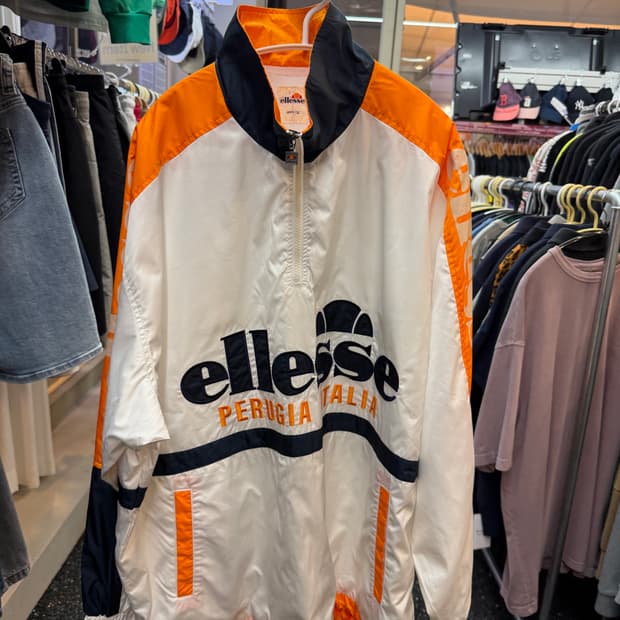 엘레쎄 올드스쿨 아노락 바람막이 L