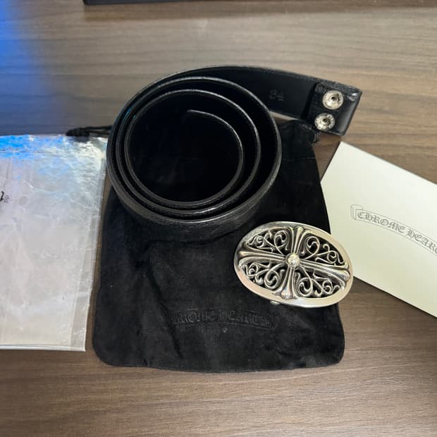 크롬하츠 오발벨트 버클 국내매장(영수증포함)+34사이즈 스트랩