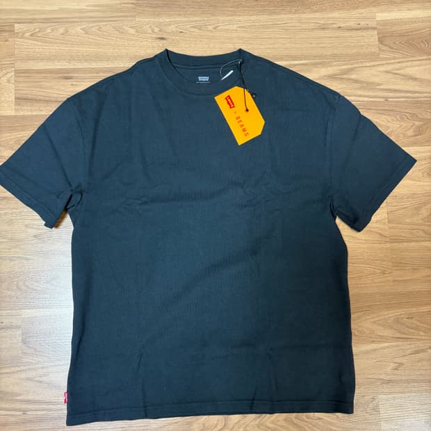 리바이스X빔즈 콜라보 티셔츠 새상품 