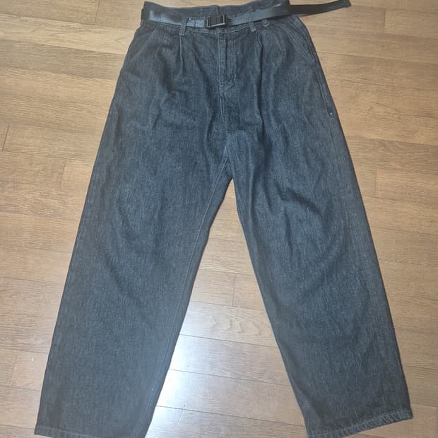 SS23 모이프 벨티드 데님 팬츠 1사이즈