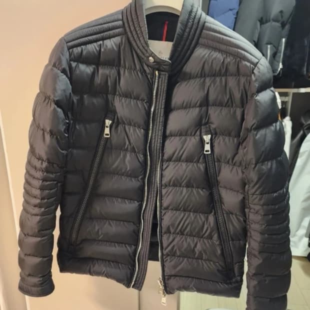 [2] 몽클레어 아미오 블랙 패딩  몽클레어 아미오트