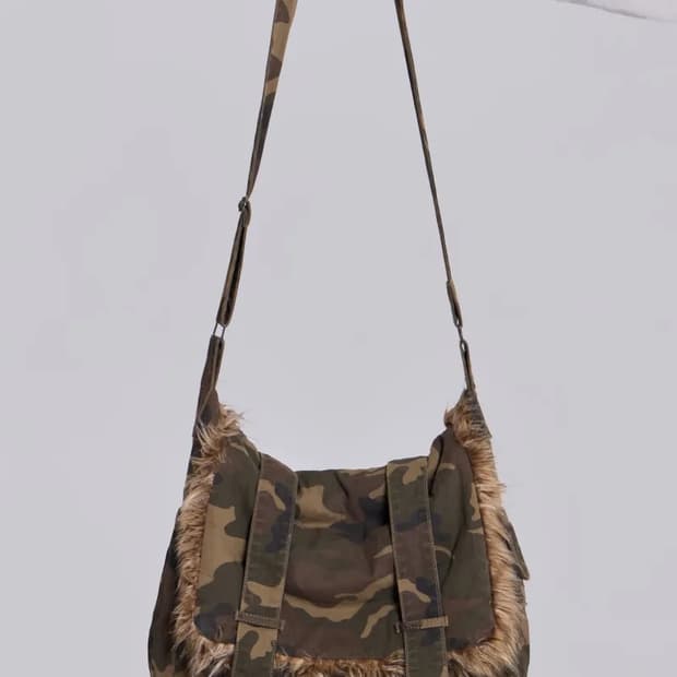 제이디드 런던 카모 메신저백 가방