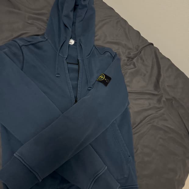 (정품) 스톤아일랜드 네이비 후드집업 S