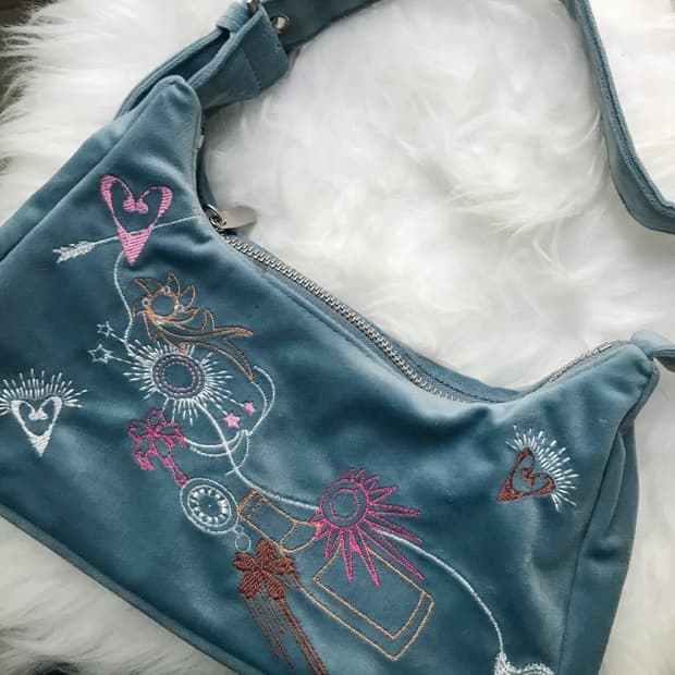 kimzisu 자수 숄더백_블루