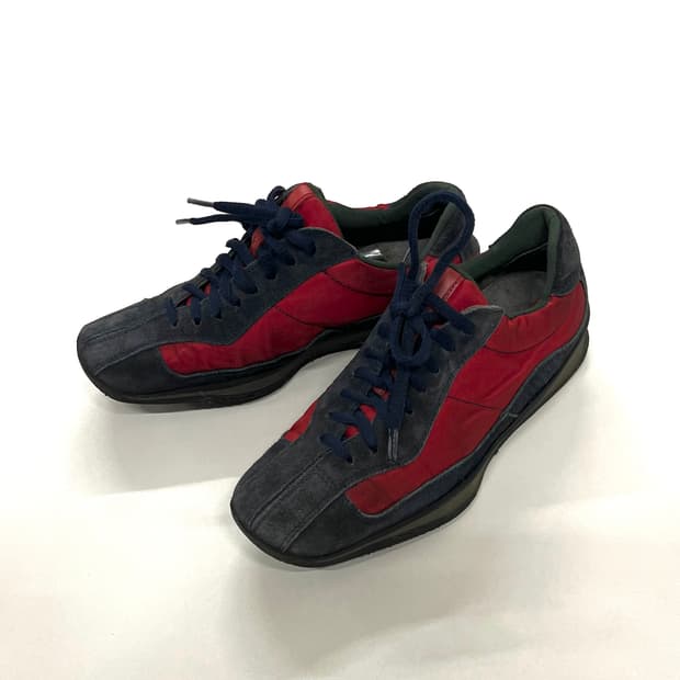 프라다 스포츠 2001 아카이브 스니커즈