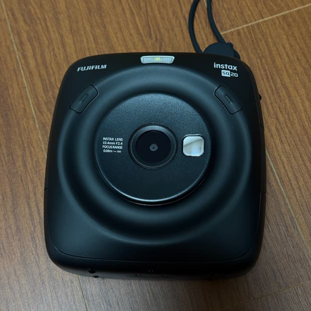 후지필름 인스탁스 SQ20 블랙 + 필름 30장 포함 (디지털폴라로이드)