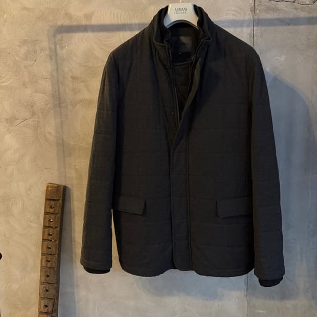 엠포리오 아르마니 패딩자켓 남성105