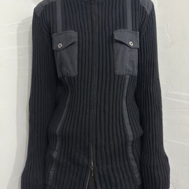 intermezzo pocket detail knit zipup