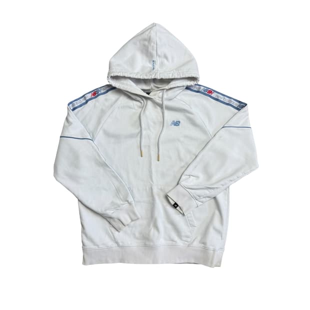 뉴발란스 후드티