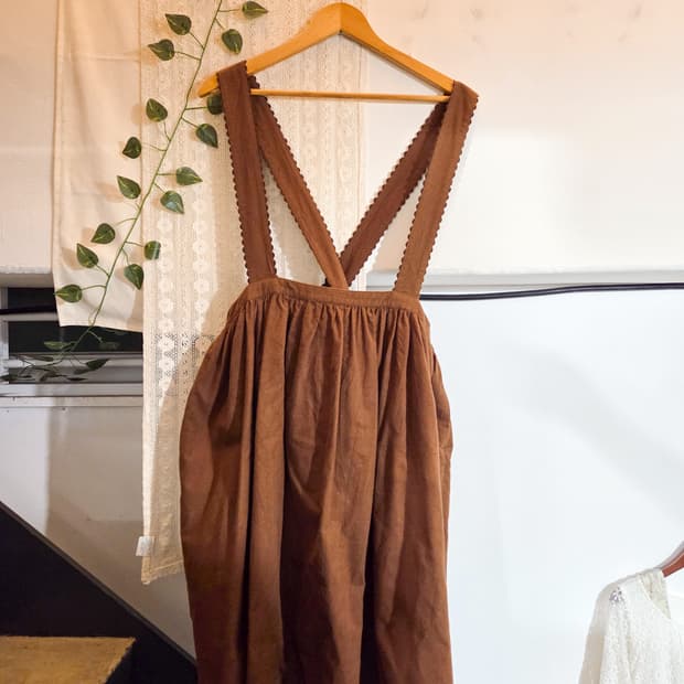 브라운 점퍼스커트