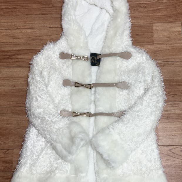 세실맥비 퍼코트