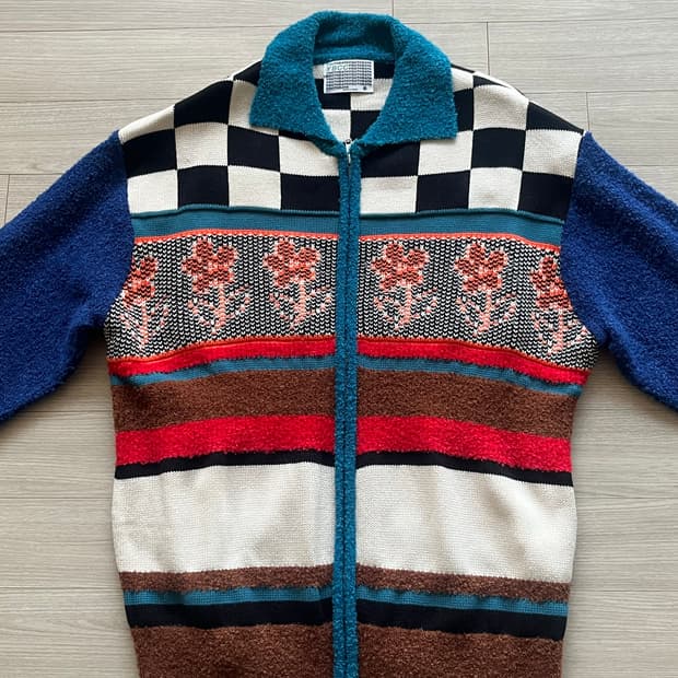 유쓰배쓰 체커보드 카라 집업 가디건 L