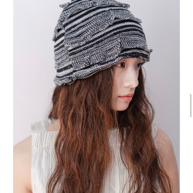 포에지담 PETAL BEANIE IN DUST