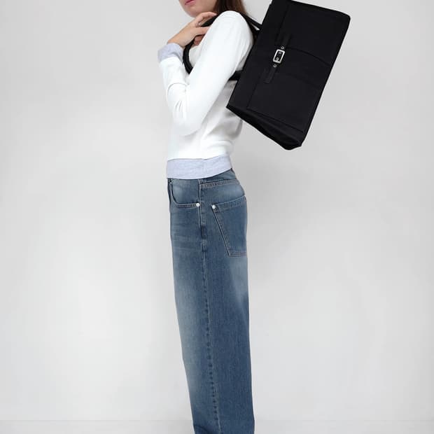 기마구아스 안나마리아 캔버스 숄더백