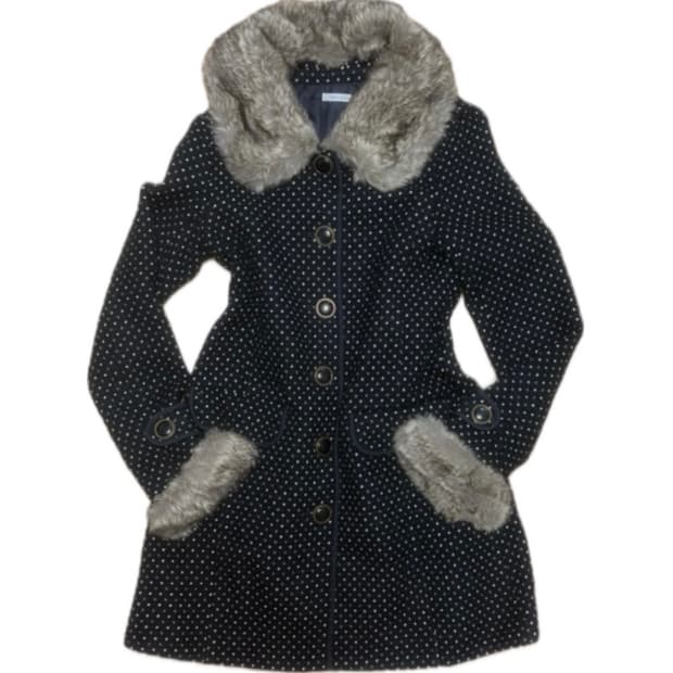 엑시즈팜 도트 땡땡이 퍼코트