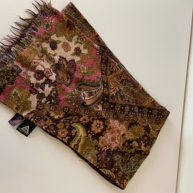 PINTO 빈티지 페이즐리 스카프