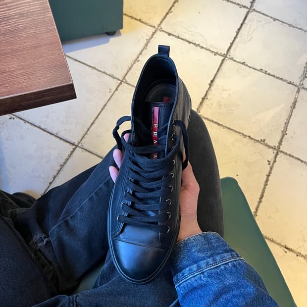 프라다 하이탑 스니커즈