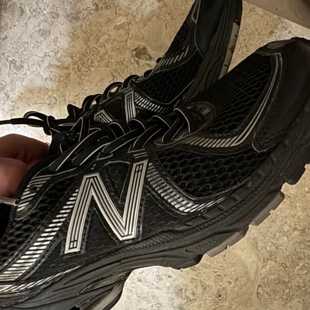 뉴발란스 860v2 블랙 그레이