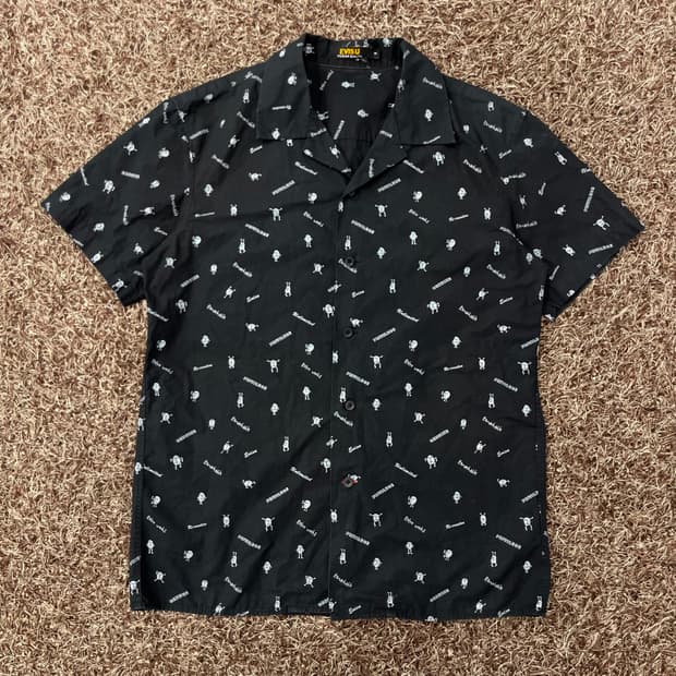 에비수 패턴 반팔 셔츠