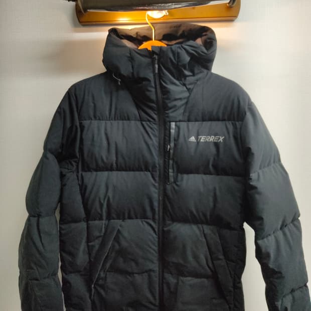 L) 아디다스 TERREX 터렉스 익스플로러 다운 패딩 팝니다