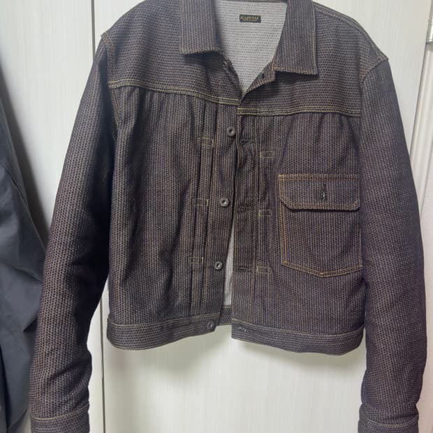 (2) 캐피탈 센츄리 넘버5 자켓