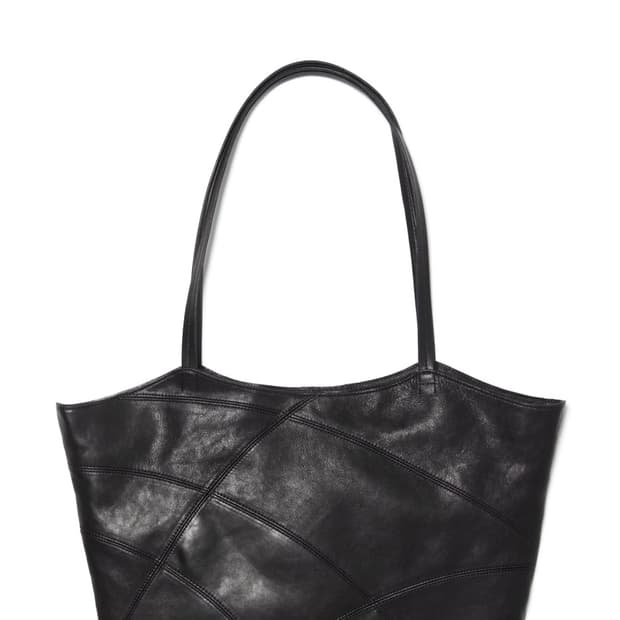 해칭룸 Web Tote Lamb Skin Black