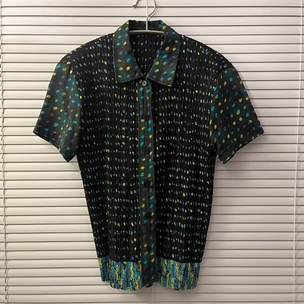 이게이미야케 플리츠 탑