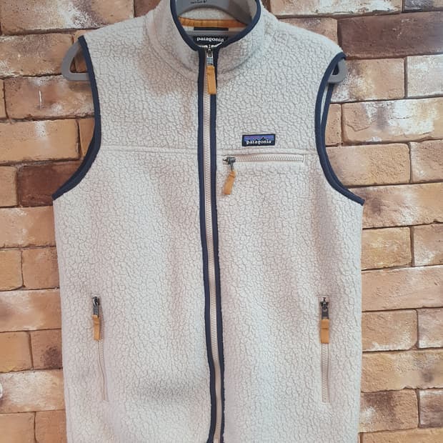 파타고니아 레트로 파일 조끼 아이보리