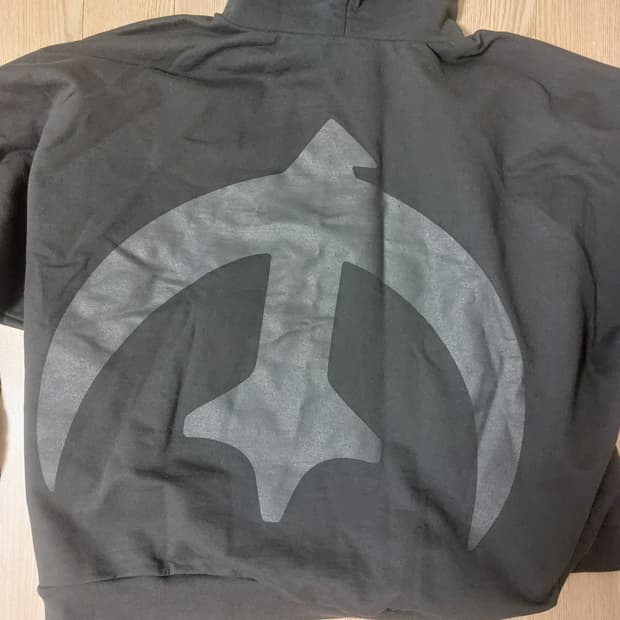 YEEZY hd-01 벌쳐스로고 후드티