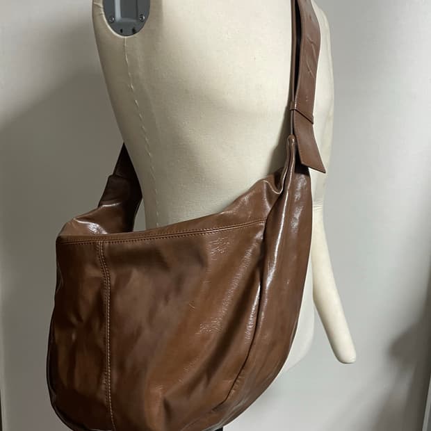 밈더워드로브 크로스백