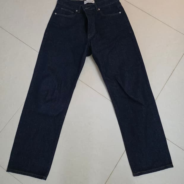 플랙 테이퍼드진 데님 31