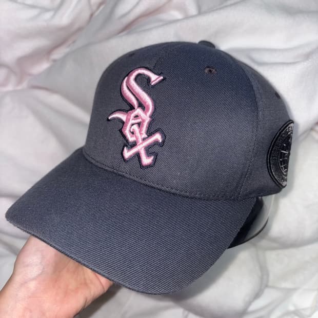 MLB 엠엘비 핑크 볼캡 