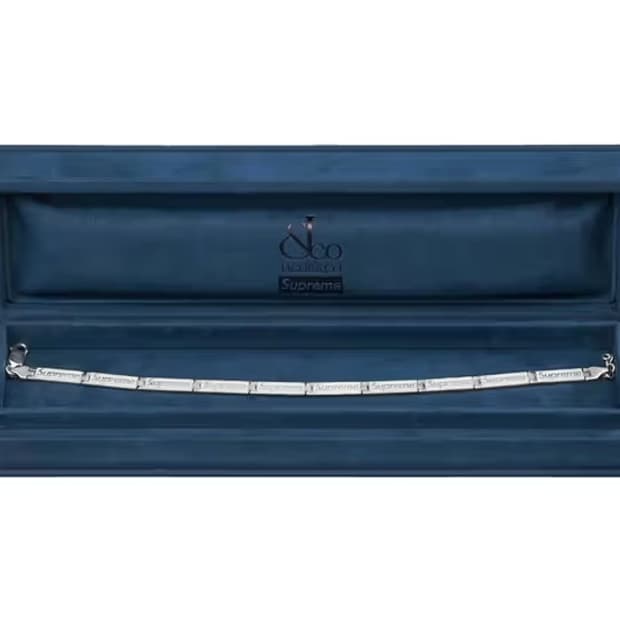 슈프림 X 제이콥앤코 합작 팔찌  구매